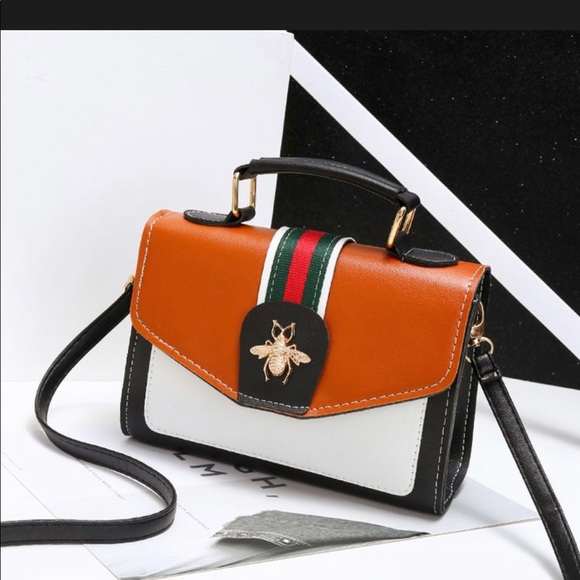 Purses - Picture 4 of 5